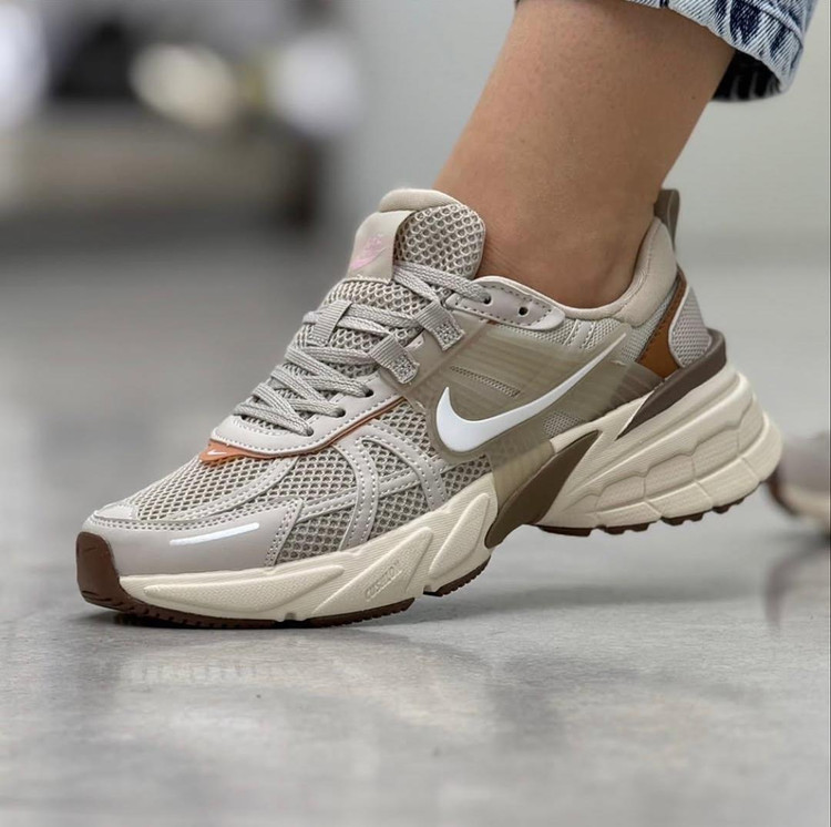 کفش نایک ویتنامی وی تو کی Nike V2K زنانه و مردانه _موکا 37 تا 45